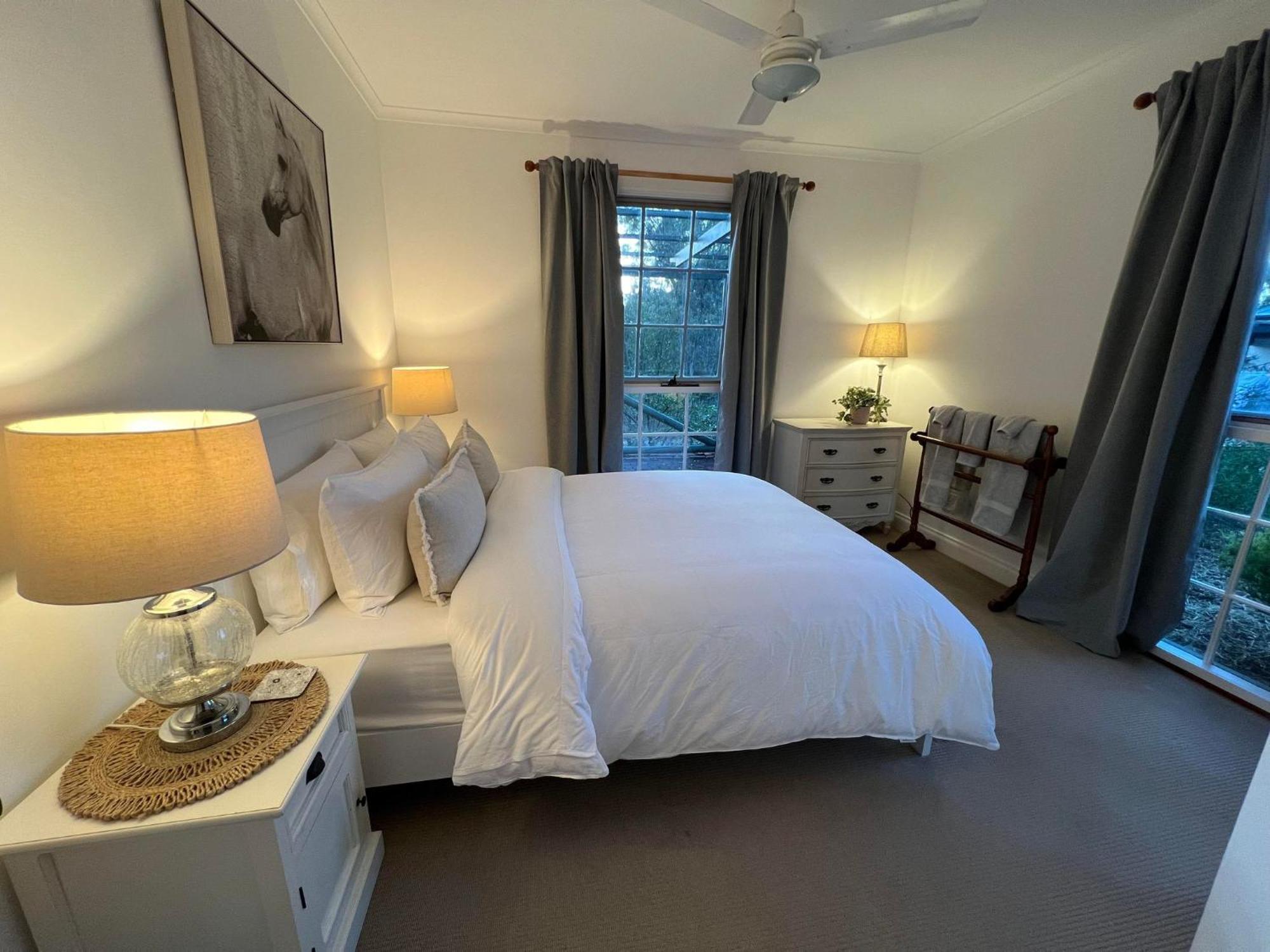 St Helen'S Cottages Clare Exteriér fotografie